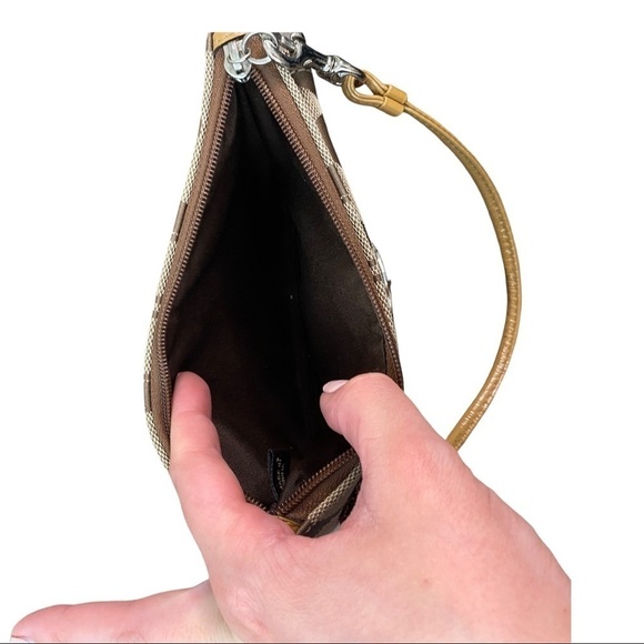 Coach Soho Signature Buckle Wristlet - Picture 3 of 3